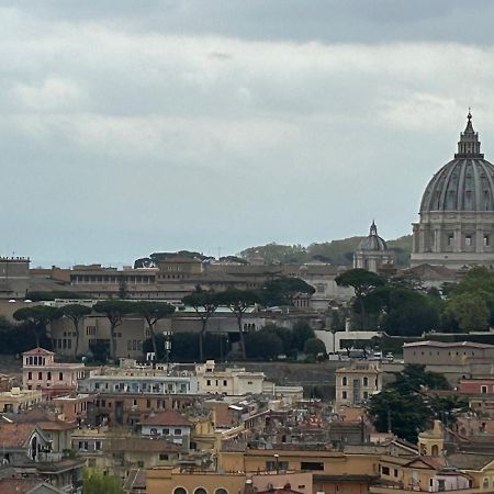 Penthouse Apartment With Terrace Close To Vatican Roma Esterno foto